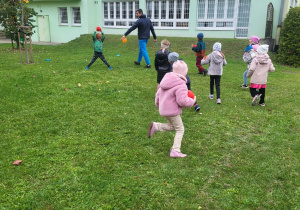 Ruch, Zabawa i Zdrowie na Świeżym Powietrzu!