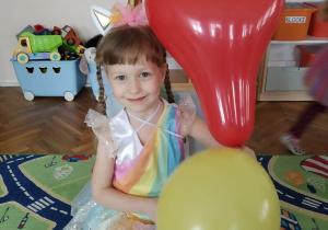 Liliana z balonami
