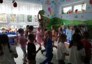Zdjęcie 4 na 8