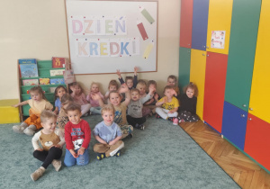 Kropelki świętują Dzień Kredki