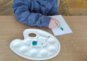 Przygotowanie kartek świątecznych