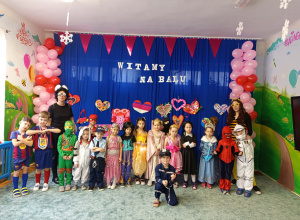 W karnawale same bale