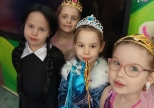 W karnawale same bale