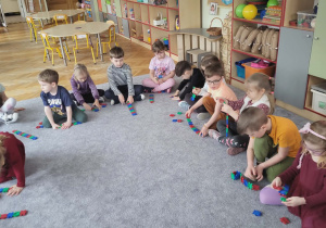 Zabawy matematyczno-ruchowe