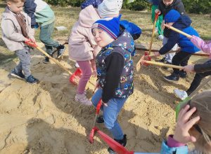 Piasek w piaskownicy