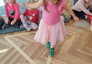 Ćwiczenia równoważne po figurach