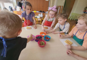 Mali kucharze w akcji, czyli zapachniało goframi!