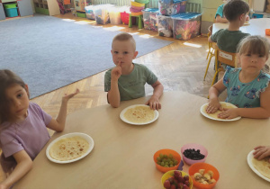 Słodkie Sushi z Naleśników