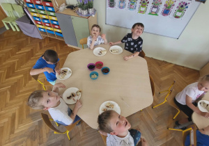 Słodkie Sushi z Naleśników