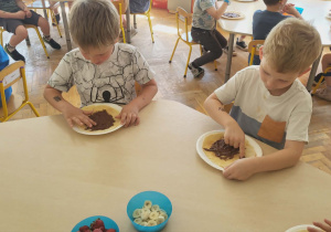 Słodkie Sushi z Naleśników
