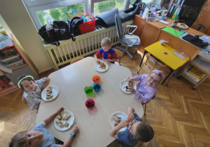 Słodkie Sushi z Naleśników